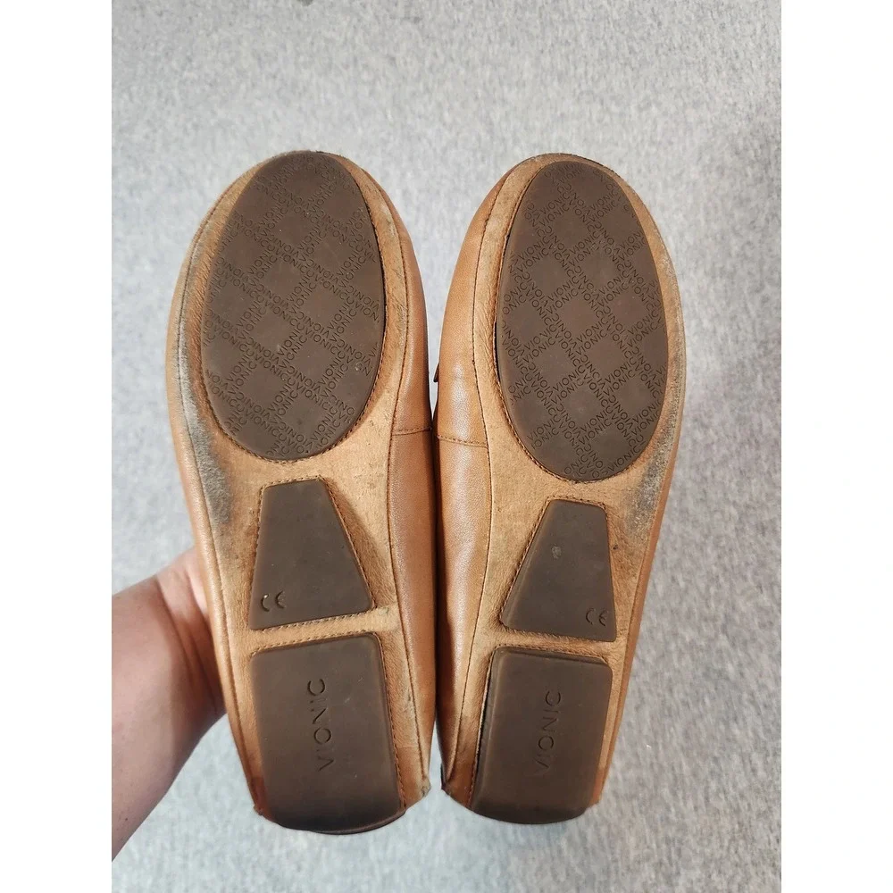 Vionic Sydney Loafers Womens 8 Tan Leather Orthaheel Driving Mocs 456SYDNEY